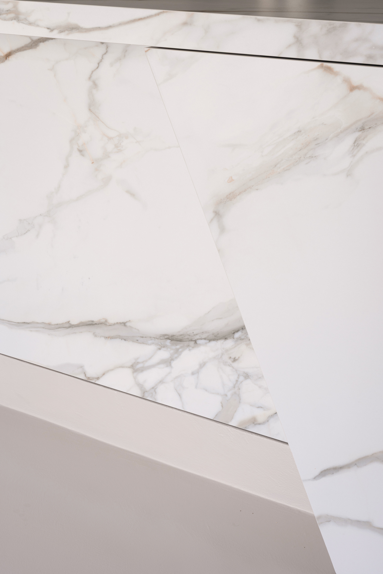White marble kitchen detail